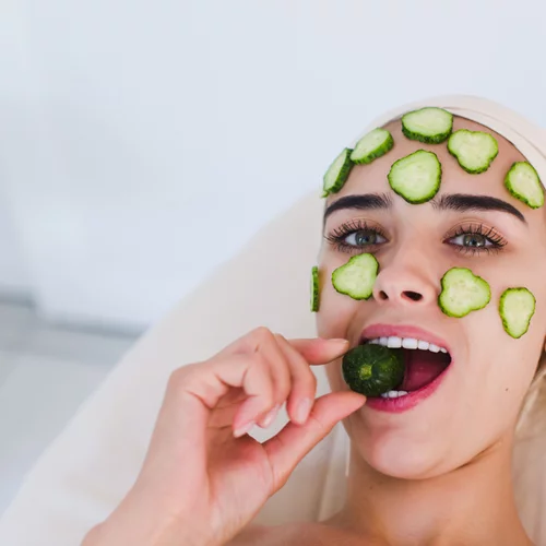 Έχεις λιπαρή επιδερμίδα; Οι τροφές που πρέπει να προσθέσεις στην διατροφή σου