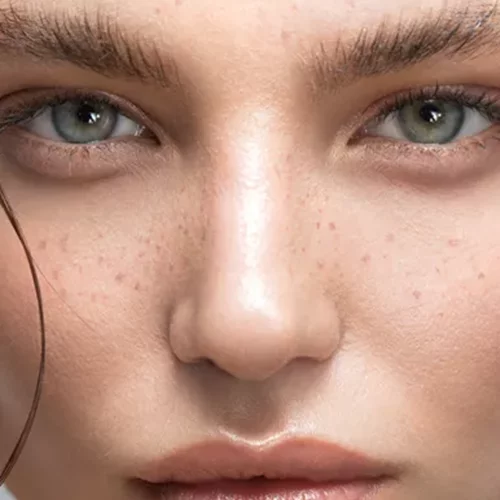 Πώς θα πετύχεις μόνη σου στο σπίτι το εφέ των laminated brows