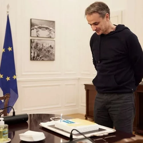 Θετικός στον κορονοϊό ο Κυριάκος Μητσοτάκης - Το βίντεο που ανέβασε