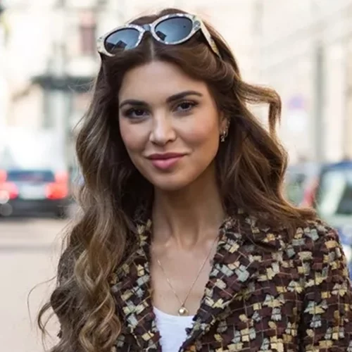 Βαφή στο κομμωτήριο: Το λάθος που σίγουρα κάνεις σύμφωνα με hairstylist των Ελληνίδων stars