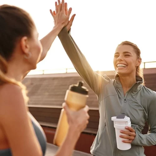 Πώς θα αντικαταστήσεις τα 10.000 βήματα την ημέρα ενώ μένεις σπίτι, σύμφωνα με ειδικό