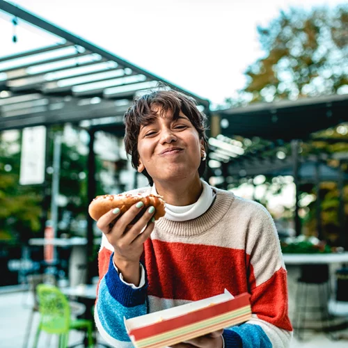 Τι είναι η άγνωστη "βιταμίνη P"; - Και πώς επηρεάζει τη σχέση μας με το φαγητό;