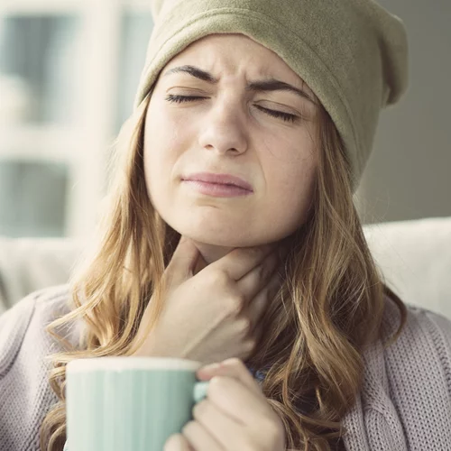 Ποιες 5 τροφές να αποφεύγεις όταν έχεις βήχα με βλέννα