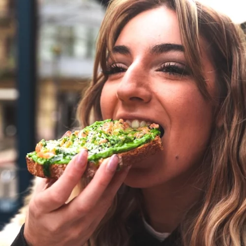 Μάθε πώς τα καλά λιπαρά συμβάλουν σε μια καλύτερη υγεία