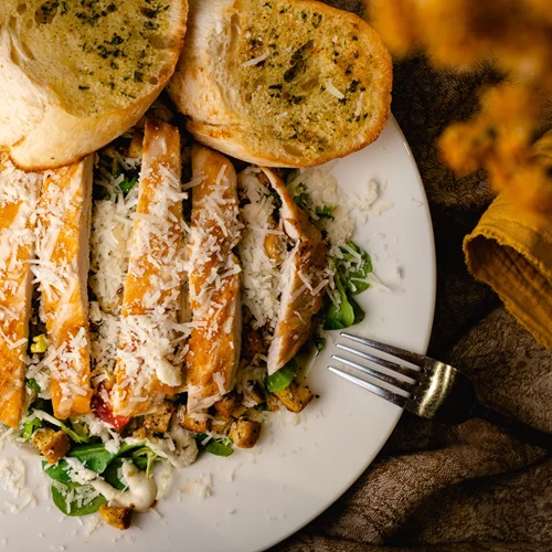 Πώς να καταναλώσεις ένα γεύμα για να χορτάσεις περισσότερο; (Ναι, υπάρχει τρόπος)