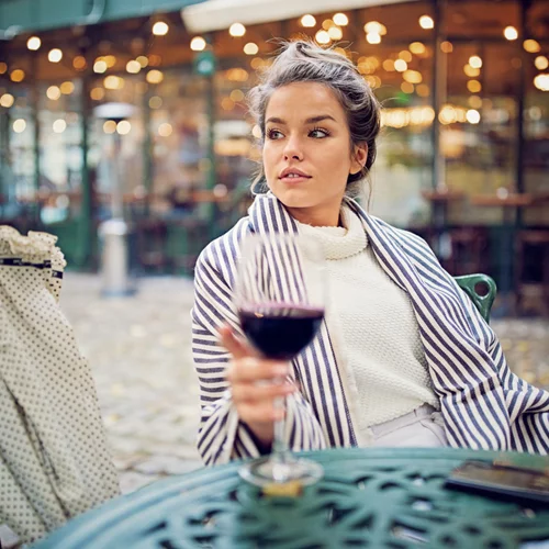 Πώς να πετύχεις το φινετσάτο "no makeup look" των Γαλλίδων