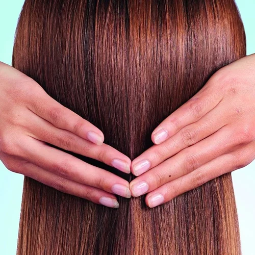 Ποιες είναι οι τάσεις στην ολοκληρωμένη φροντίδα των μαλλιών;