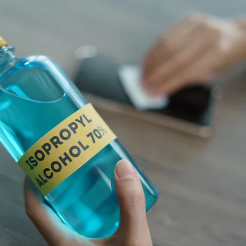 Μπλε οινόπνευμα: Δεν είναι μόνο για τις εντριβές που έκανε η γιαγιά σου!