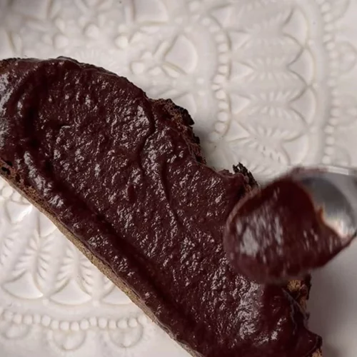 Βελούδινη πραλίνα "σοκολάτας" με μόνο 2 υλικά - Χωρίς ζάχαρη!