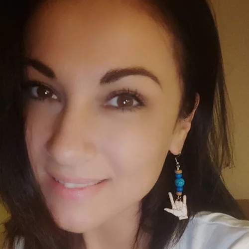 Η Κατερίνα διαγνώστηκε με όγκο στον μαστό και μιλά για την εμπειρία της: "Καθοριστική η πρόληψη! Είμαι απόλυτη, γιατί με έσωσε!"