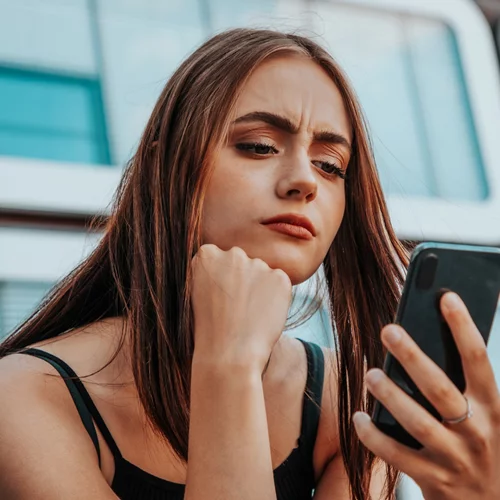 Σε άφησαν στο "διαβάστηκε"; Τι σημαίνει και πώς να αντιδράσεις σωστά