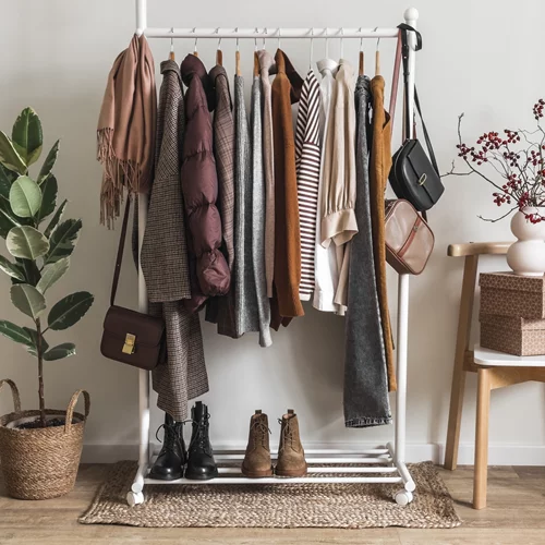 Η "333 Method" θα σε βοηθήσει να δημιουργήσεις την ολοκληρωμένη γκαρνταρόμπα που ονειρεύεσαι