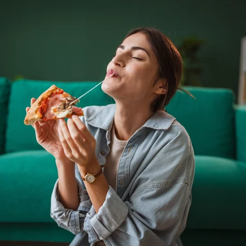 Τι είναι το "food noise" και πώς να το μειώσεις φυσικά;