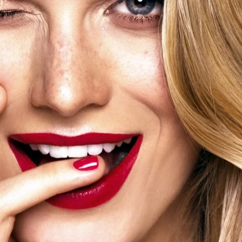 Valentine's Nails: Μήπως εδώ βρίσκεται το inspo που χρειάζεσαι για το επόμενο μανικιούρ σου