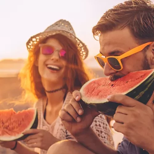 Καλοκαιρινή διατροφή: Βασικές συμβουλές για να μην πάρεις κιλά στις διακοπές