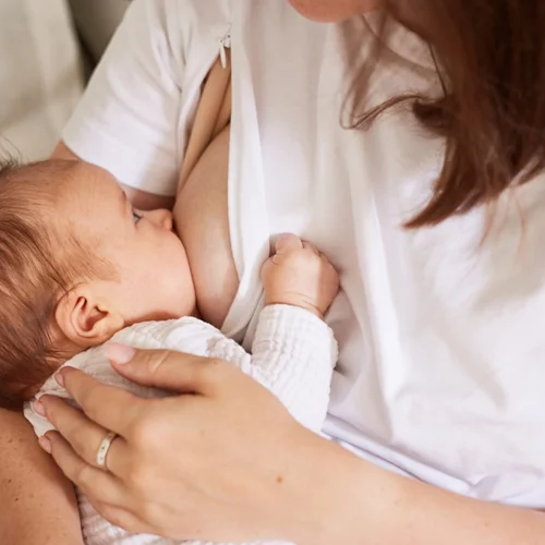 Θηλασμός μετά από καρκίνο του μαστού: Ναι ή όχι; Τι λέει νέα έρευνα;