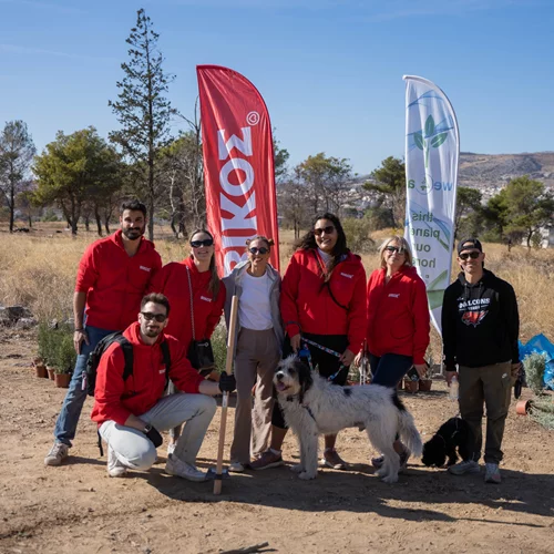 Το φυσικό μεταλλικό νερό Βίκος φύτεψε 1.000 δενδρύλλια στην 5η Πανελλήνια Εθελοντική Φύτευση της We4all