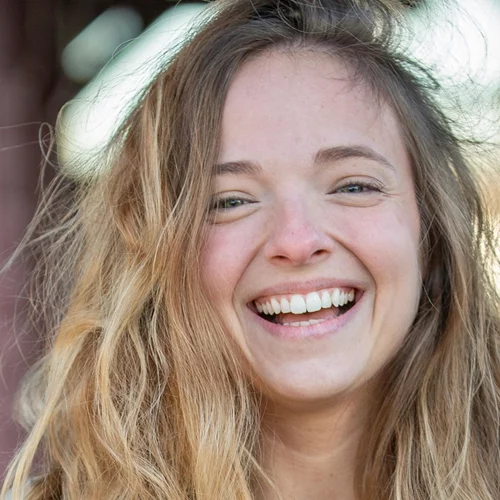 Πέντε σημάδια ότι είσαι πιο ελκυστική από όσο νομίζεις - από μια ψυχολόγο