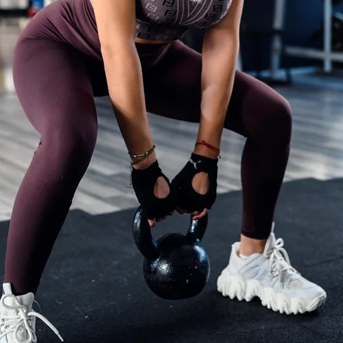 Στρογγυλοί, "σηκωμένοι" γλουτοί: 5 βασικές συμβουλές για να το πετύχεις άμεσα