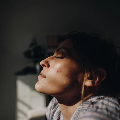 Η καλύτερη απορρόφηση της βιταμίνης D εξαρτάται από το σωματικό βάρος εξηγεί νέα έρευνα