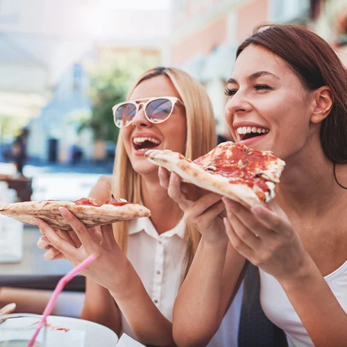 Πόσες θερμίδες έχει το αγαπημένο σου κομμάτι πίτσα;