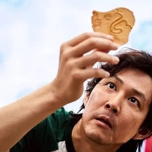 Πώς να φτιάξεις το κορεάτικο Dalgona Candy που έγινε viral μέσω του Squid Game