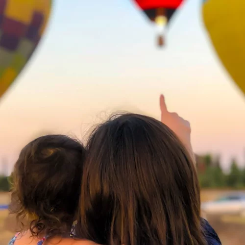 Καλός γονιός είναι αυτός που "επιτρέπει" στο παιδί να ανοίξει τα φτερά του