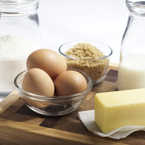 Σου τελείωσε το βούτυρο και τα αυγά; Δες με τι μπορείς να τα αντικαταστήσεις