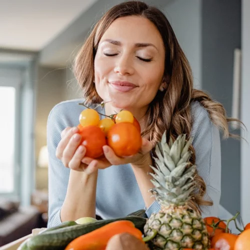 Κόλλησες κορονοϊό και έχασες την όσφρησή σου - μάθε τι άλλο μπορεί να επηρεαστεί στο σώμα σου