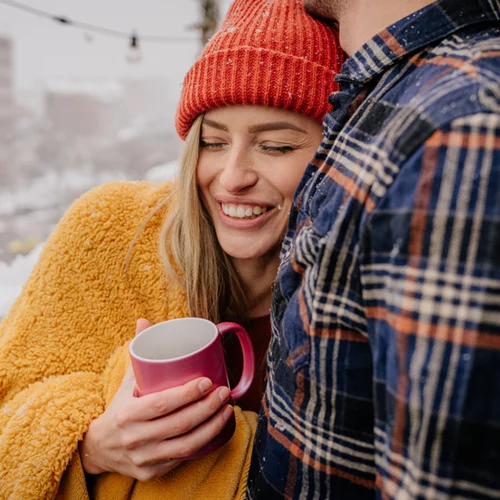6 τρόποι που μία χιονισμένη μέρα κάνει καλό στην υγεία σου