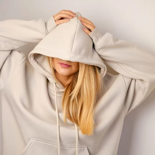 Αφαίρεση κιτρινίλων από λευκά ρούχα: Η πιο αποτελεσματική μέθοδος χωρίς χλωρίνη