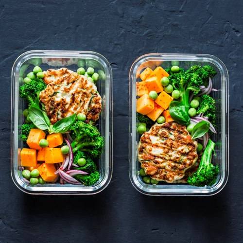 Ακολουθείς διατροφή χωρίς γλουτένη; Τότε αυτό το μπιφτέκι κοτόπουλου είναι η τέλεια λύση για τα γεύματά σου!