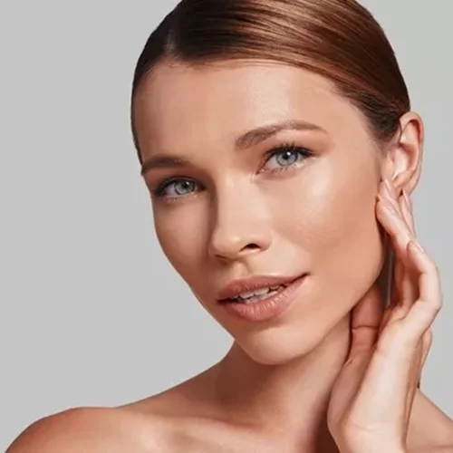 Αντί ενέσιμων θεραπειών: 5 αντιγηραντικές κρέμες για εντυπωσιακά αποτελέσματα