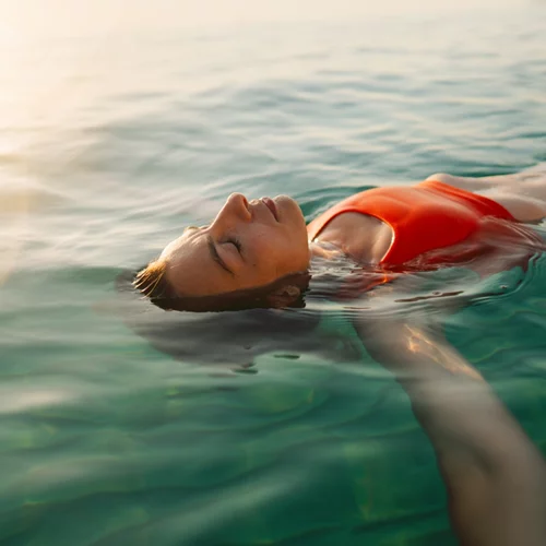 Βούλωσαν τα αυτιά σου; Πώς θα τα ξεβουλώσεις γρήγορα και με ασφάλεια