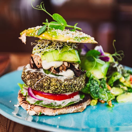 Οι φυτοφάγοι έχουν πιο υγιές "προφίλ" βιοδεικτών στο σώμα τους από τους κρεατοφάγους