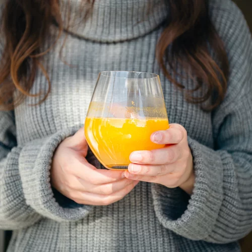 Χυμός πορτοκαλιού: Τα προβλήματα που μπορεί να προκαλέσει η καθημερινή κατανάλωση
