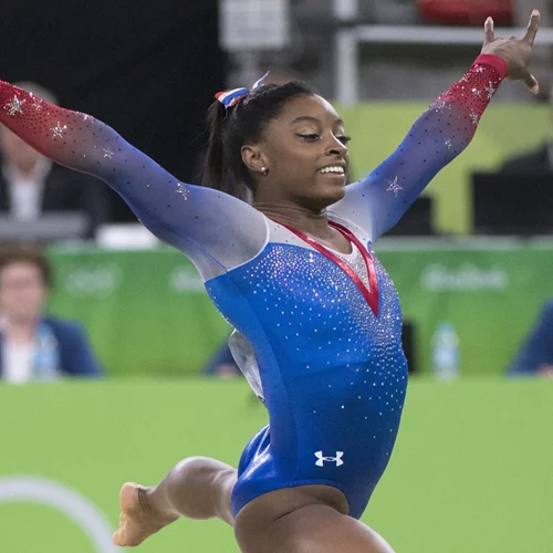 H Simone Biles αποκαλύπτει για ποιον λόγο δεν θα έκανε ποτέ ξανά baby botox