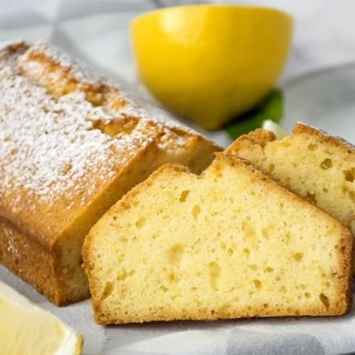 Πανεύκολο νηστίσιμο κέικ λεμόνι - Αφράτο και πολύ αρωματικό