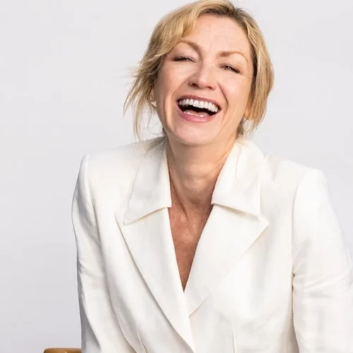 Τα φθινοπωρινά κουρέματα που αξίζει να υιοθετήσετε αν είστε άνω των 50