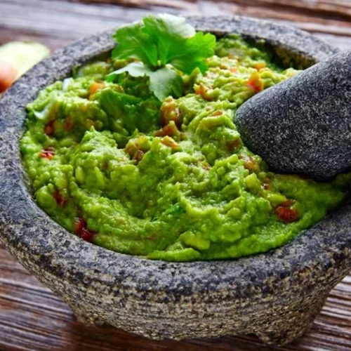 Αυθεντική γουακαμόλε από την Αργυρώ Μπαρμπαρίγου!