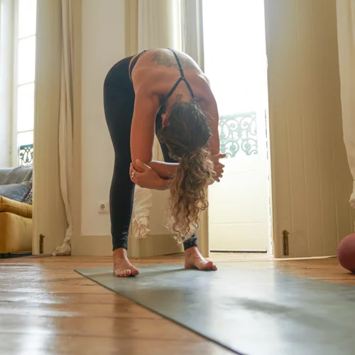 Οι καλύτερες διατάσεις αποθεραπείας για κάθε μέρος του σώματος από τον trainer