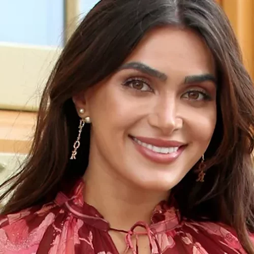 Αυτά είναι τα 20 χρώματα μαλλιών που κολακεύουν κάθε μελαχρινή