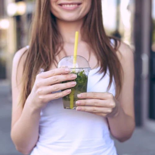 Ανατροπή: Πώς ο κουρκουμάς και το πράσινο τσάι βλάπτουν το συκώτι μας