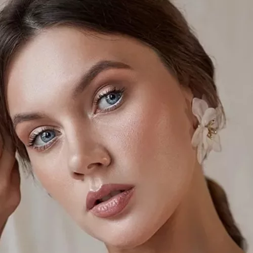 10 υπερκαλυπτικά μέικ απ, ιδανικά για επιδερμίδες με ατέλειες
