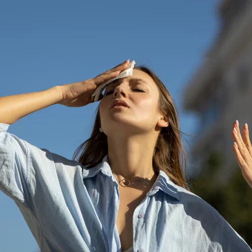 Α Βοήθειες στον καύσωνα: Τι να κάνεις και τι να αποφύγεις