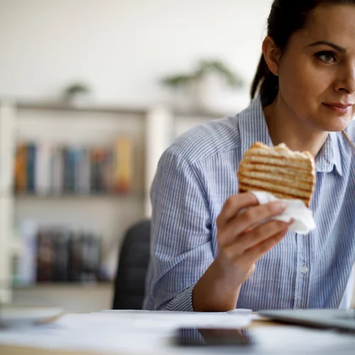 To θρεπτικό (και vegan) σάντουιτς που θα αντικαταστήσει το γρήγορο τοστάκι