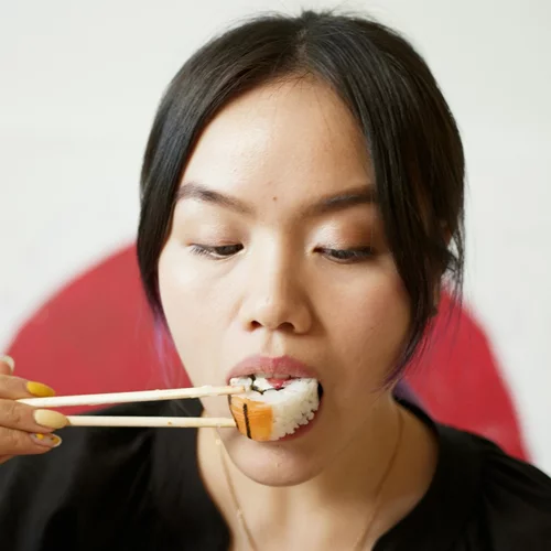 Τρώνε ρύζι 3 φορές την ημέρα: Γιατί όμως δεν παίρνουν κιλά οι Ιάπωνες;