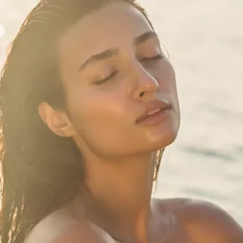 Πώς να κάνεις το τέλειο καλοκαιρινό μακιγιάζ για νησί μέσα σε 10'