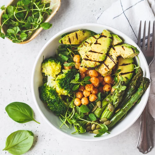 Παγκόσμια Ημέρα Χορτοφαγίας | Είναι δύσκολο να γίνω χορτοφάγος; Όχι αν ακολουθήσεις αυτό το 7ήμερο πλάνο διατροφής