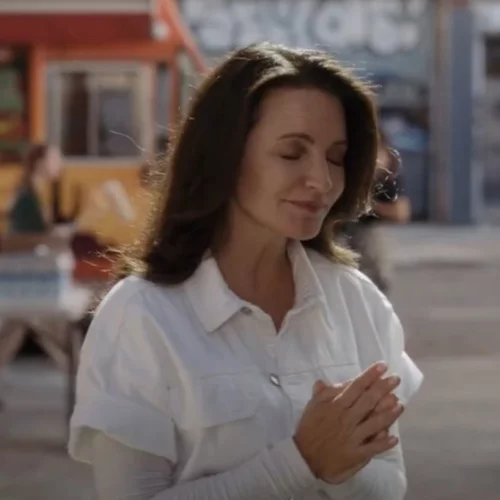 5 διαφορετικοί τρόποι που η εμμηνόπαυση παρουσιάζεται μέσα από τα media σήμερα